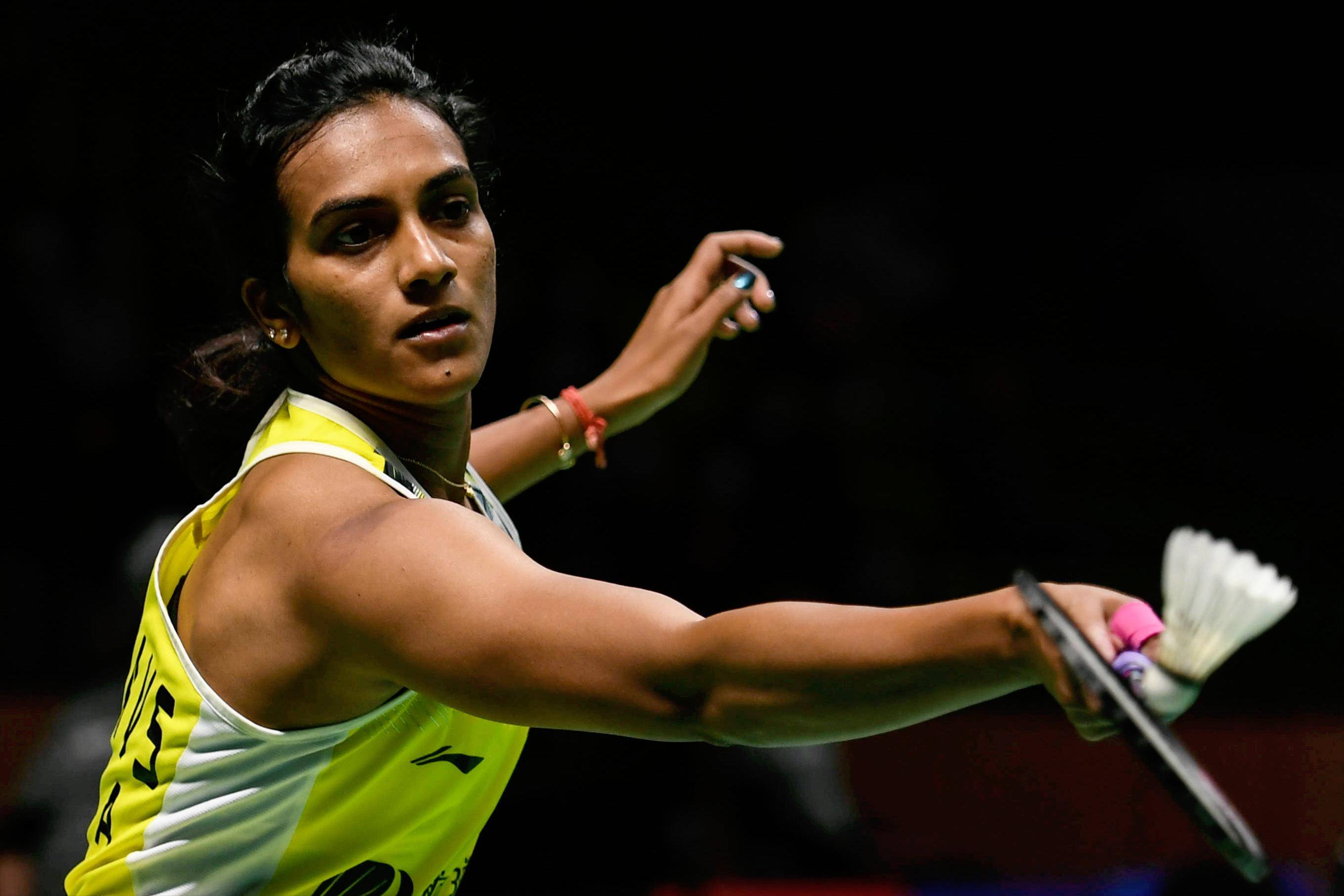 日本羽毛球队绝地反击英格兰羽毛球队，辛杜惊艳世界