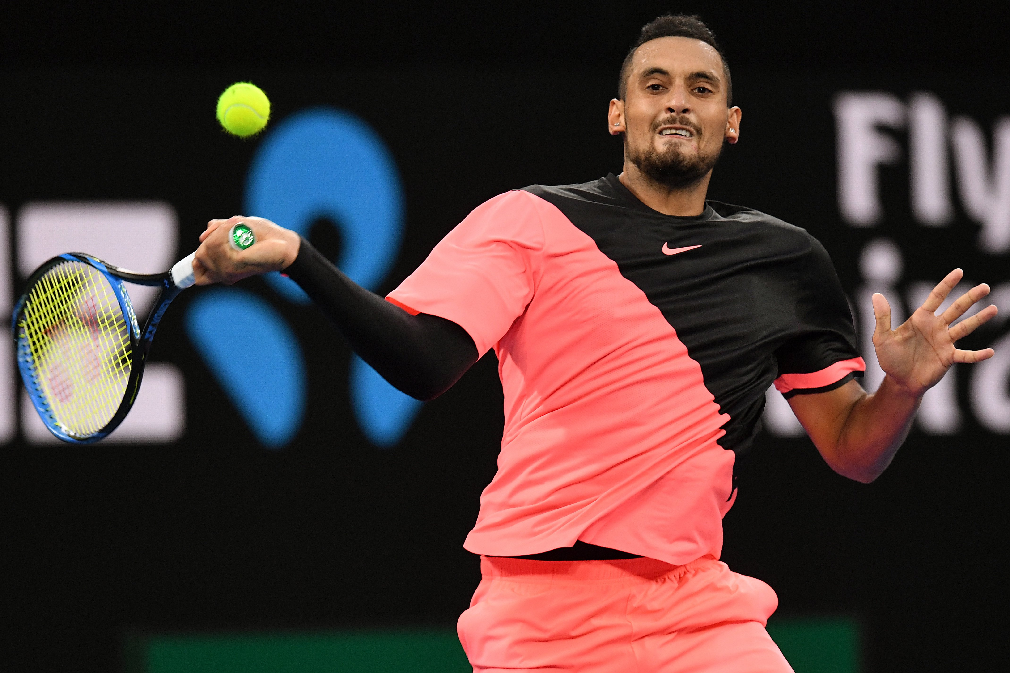 意大利网球队翻盘西班牙网球队,克耶高斯惊艳世界的简单介绍 意大利网球队翻盘西班牙网球队,克耶高斯惊艳世界的简单介绍