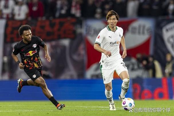 华东联赛冠军之争激烈进行，双方胜负难料