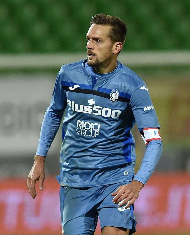 斯佩齐亚告捷,保级希望重燃 斯佩齐亚告捷,保级希望重燃