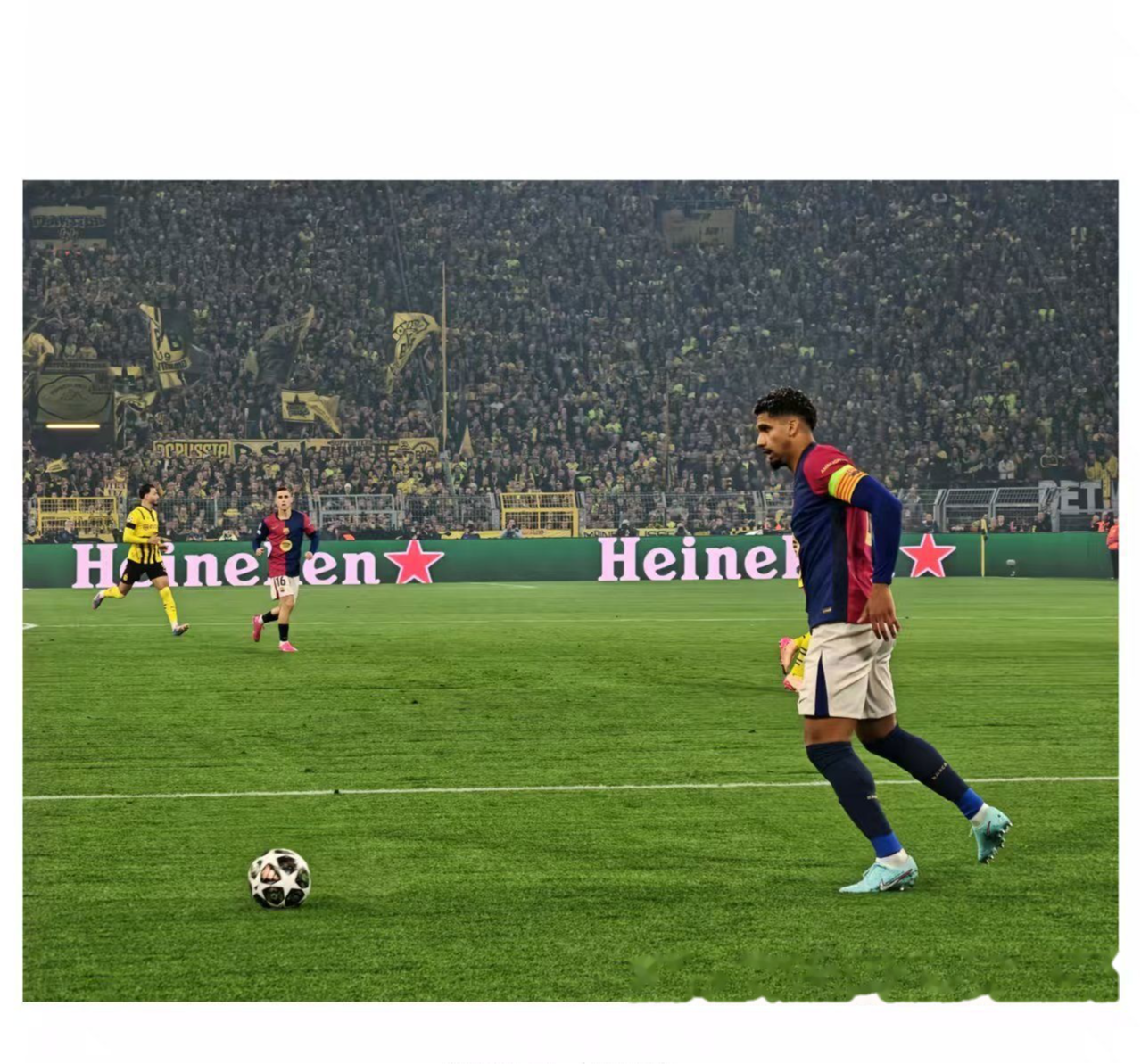 巴伦西亚主场告捷，晋级形势一片大好