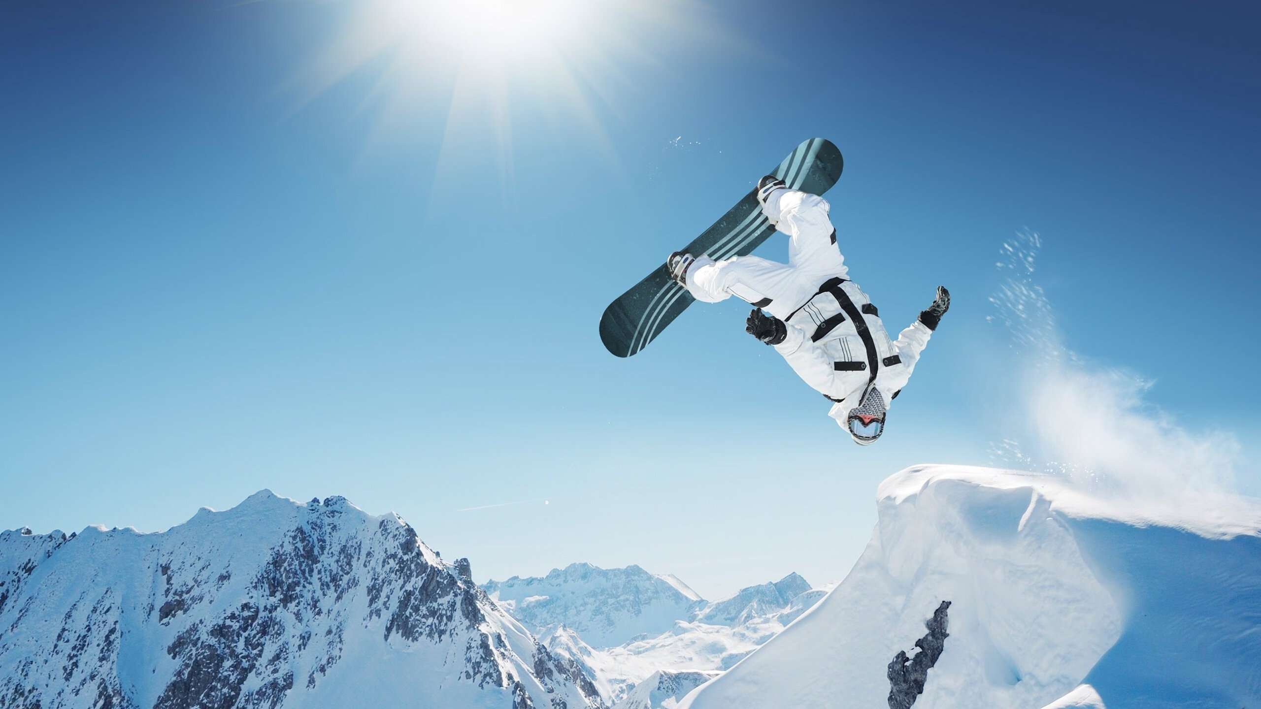 当诺坎普的叹息淹没首尔的喧嚣,库尔图瓦如何在一场定义赛季的战役中完成终极接管